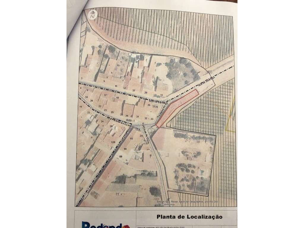 Ruína com Projeto Aprovado para 3 moradias T1 | Montoito - Grande imagem: 3/10