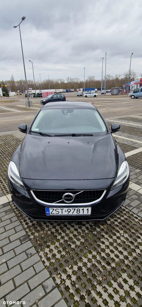 Volvo V40 D2 Momentum - 11