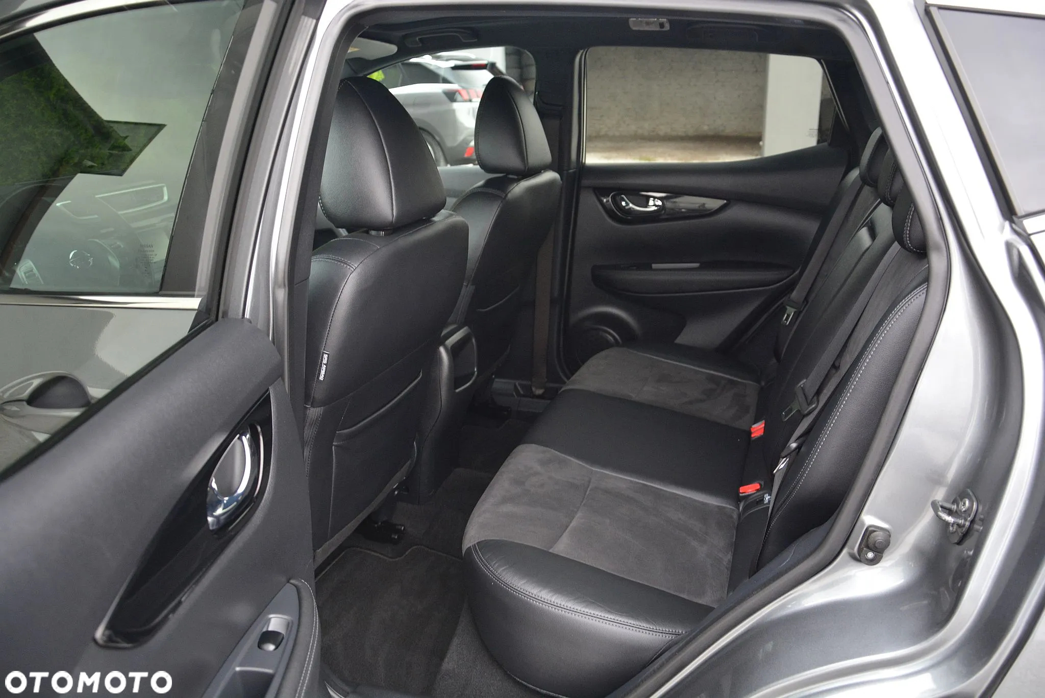 Nissan Qashqai 1.6 DIG-T Tekna - 11