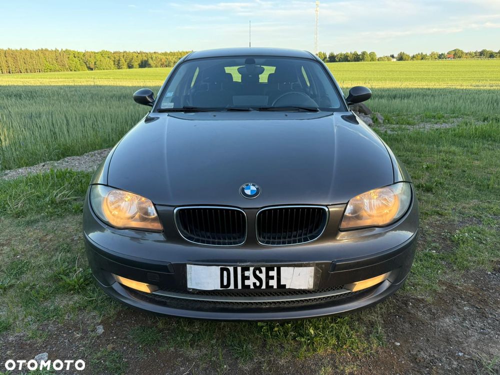BMW Seria 1 - 15