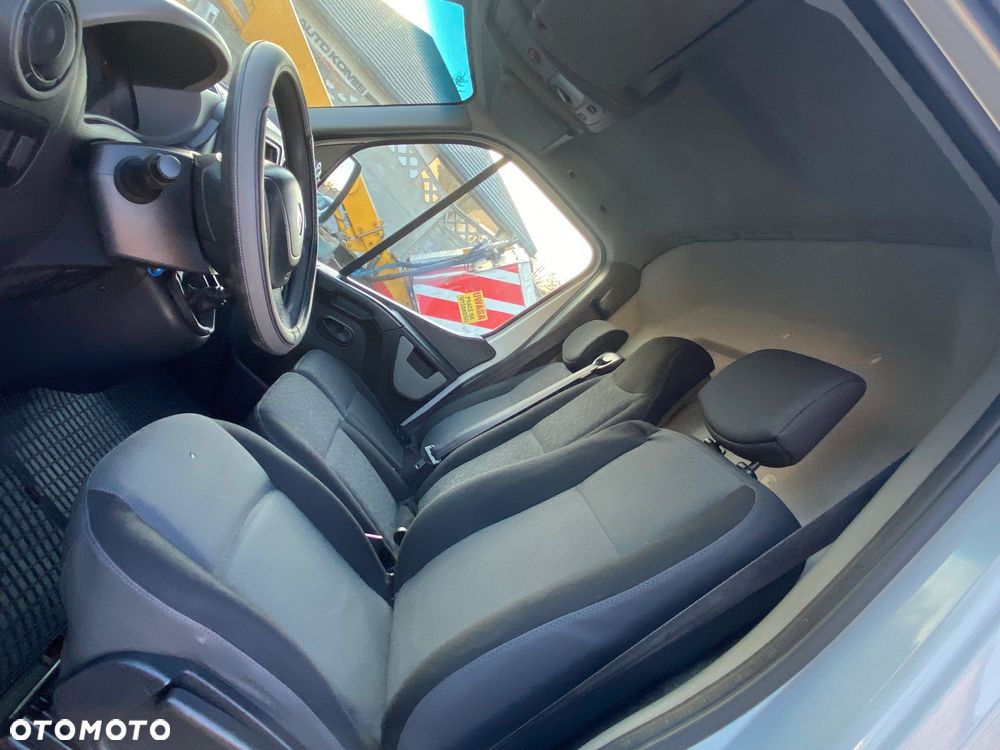 Renault Master - 11