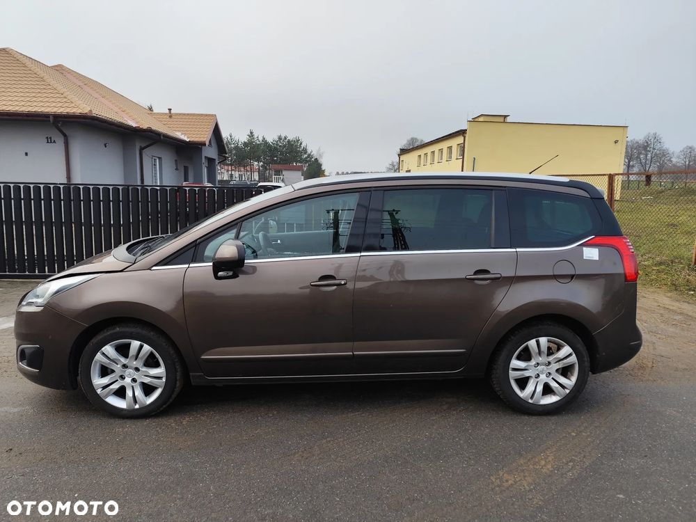 Peugeot 5008 HDI FAP 115 Business-Line - 2