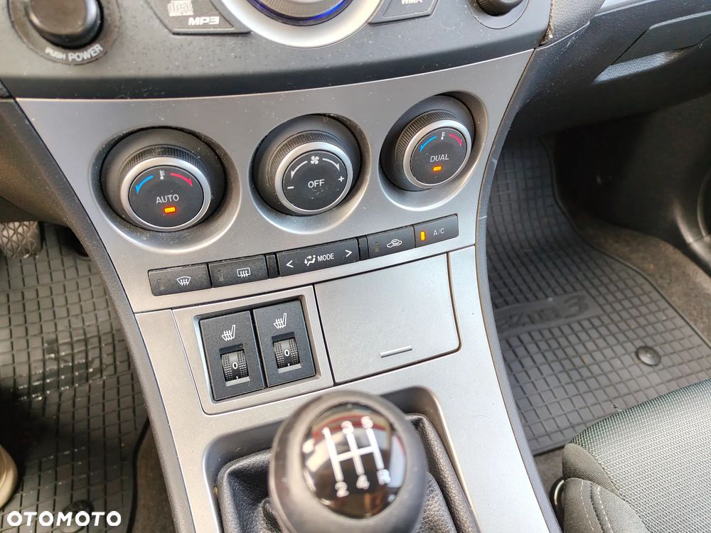 Mazda 3 1.6 Exclusive - 29