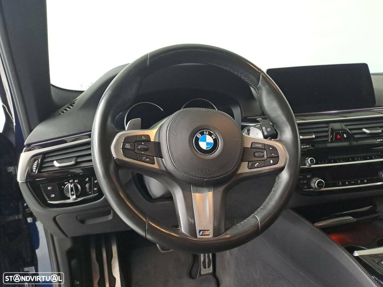BMW 520 d Pack M Auto - 12