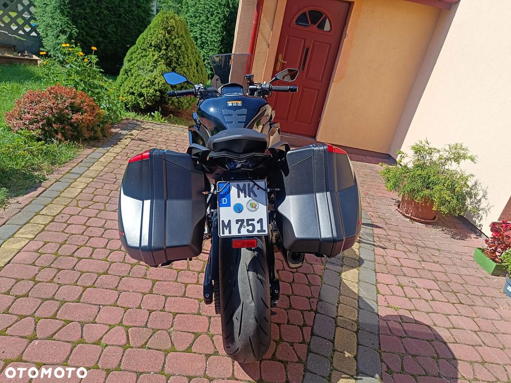 Kawasaki Ninja 1000 SX - 8