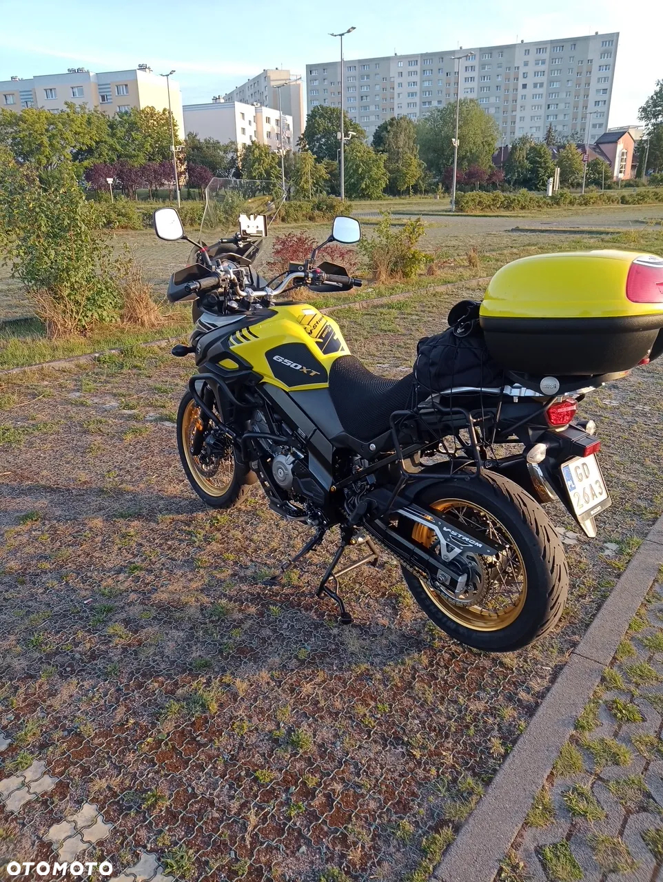 Suzuki DL - 3