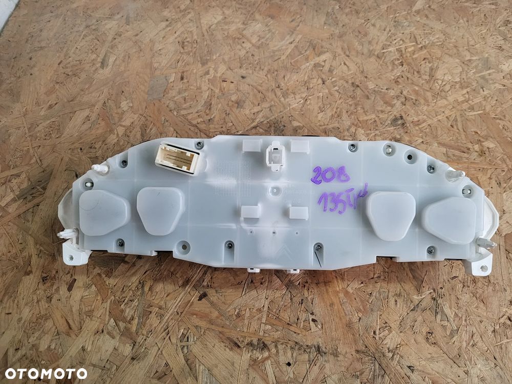 Licznik zegary EU Peugeot 208 Lift 1.6 E HDI - 2