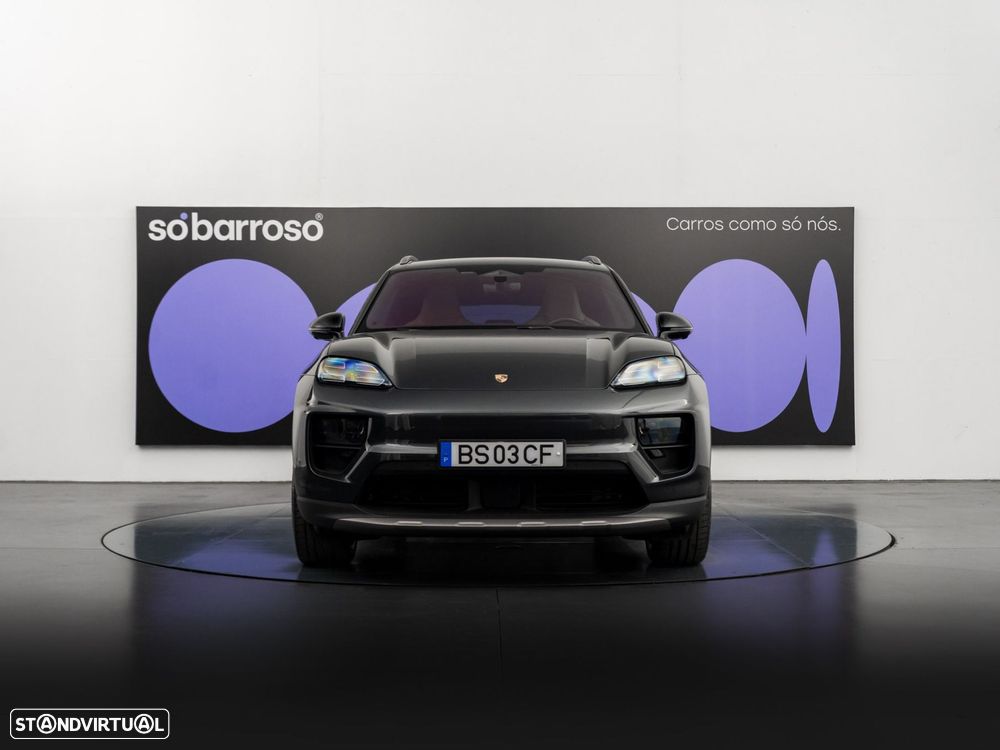 Porsche Macan Electric 4 - 8