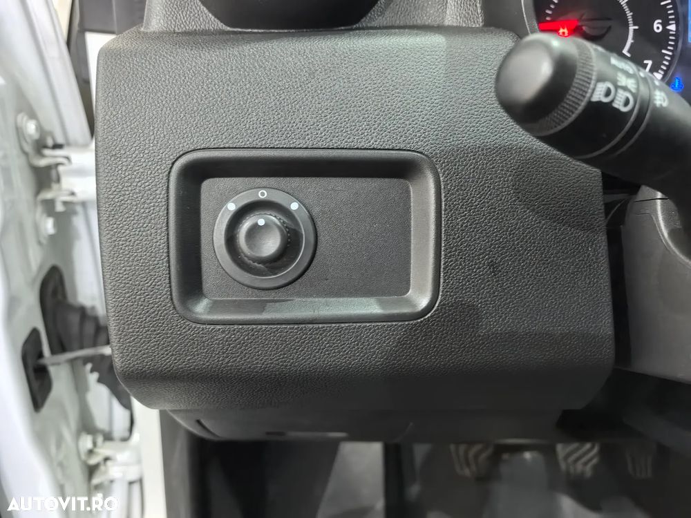 Dacia Duster Blue dCi 115 4WD Comfort - 19