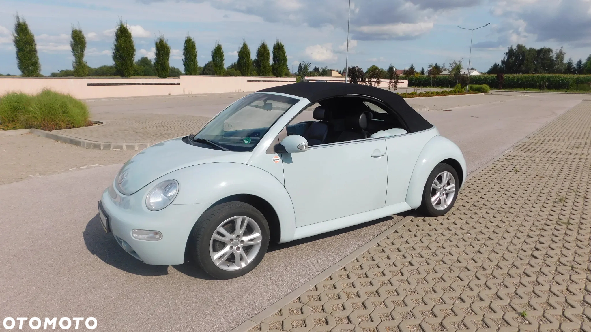Volkswagen New Beetle Cabriolet 2.0 - 4