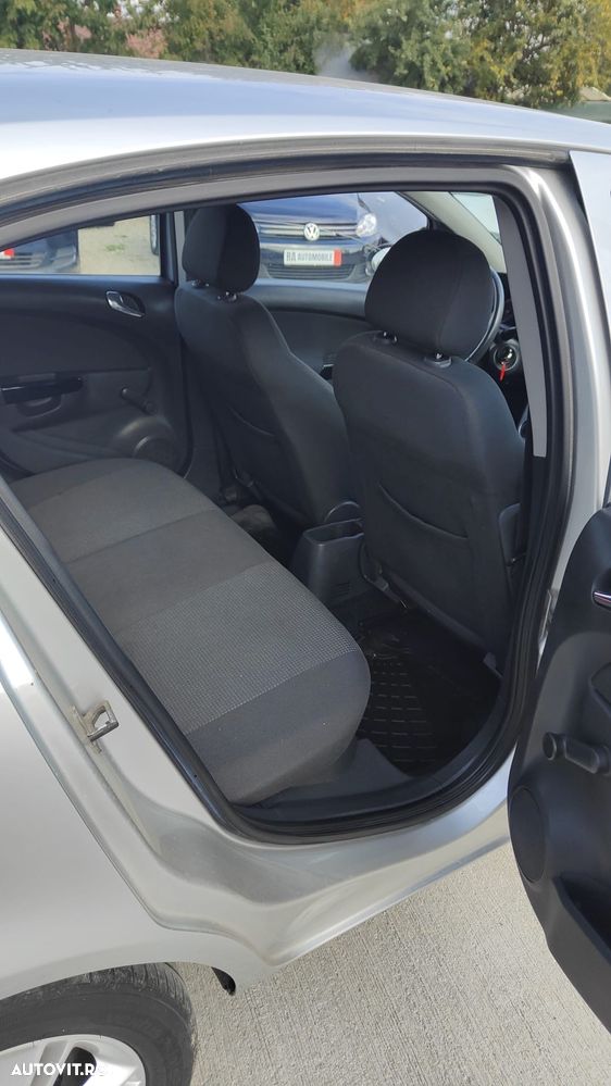 Opel Corsa 1.2 Essentia - 7