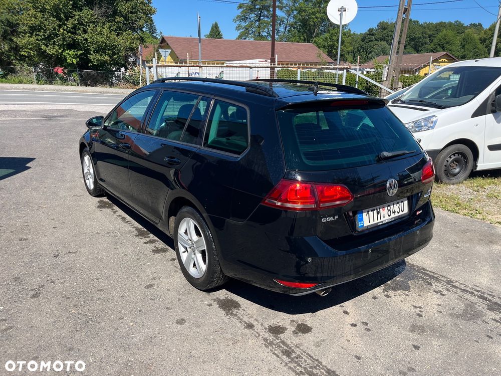 Volkswagen Golf 1.6 TDI BlueMotion Comfortline - 3