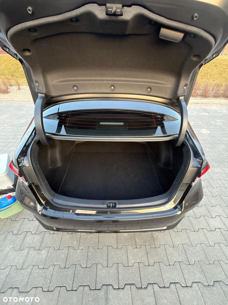 Toyota Corolla 1.6 Comfort - 9