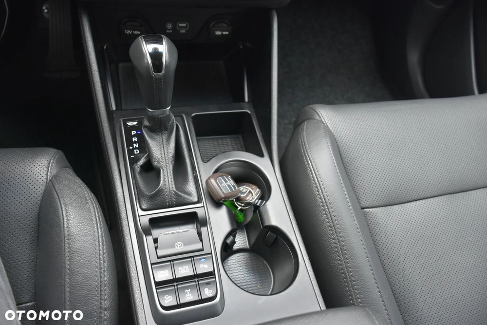 Hyundai Tucson 2.0 CRDI 4WD Automatik Premium - 20