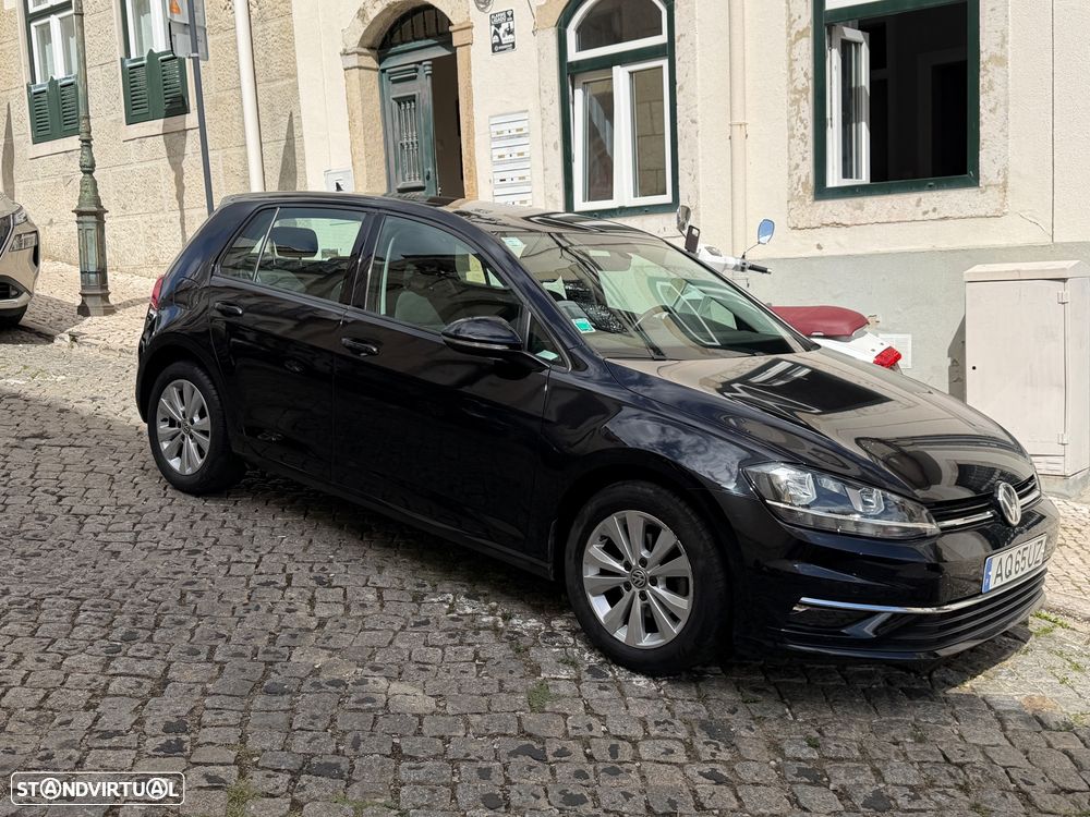VW Golf - 1