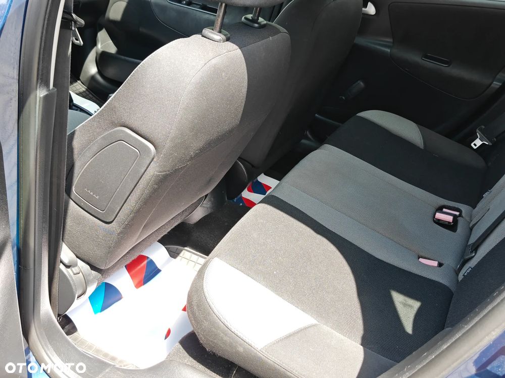 Peugeot 207 1.6 HDi - 11