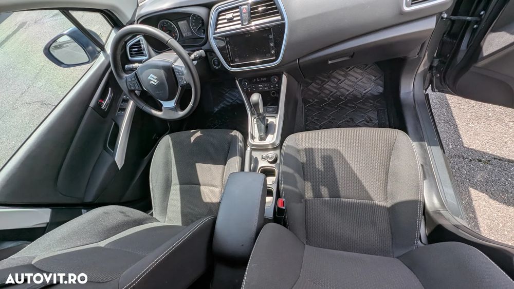 Suzuki SX4 - 12