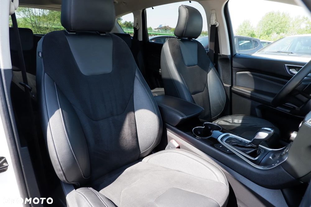 Ford S-Max 2.0 TDCi 4WD Titanium PowerShift - 10