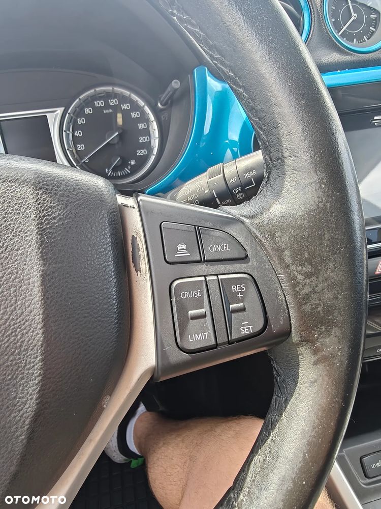 Suzuki Vitara 1.6 DDiS (4x4) Allgrip Comfort+ - 30