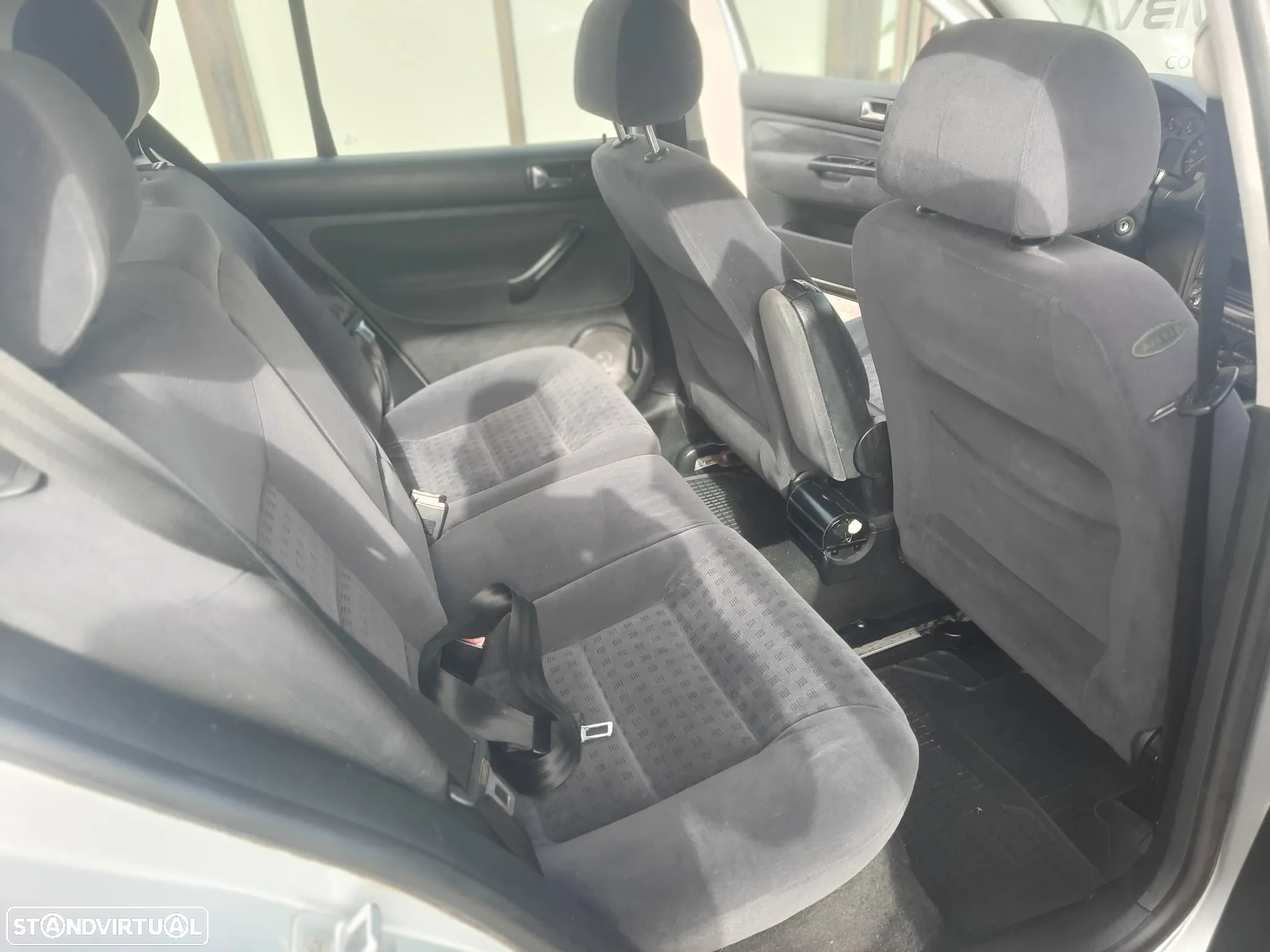 VW Golf 1.4i Confort - 27