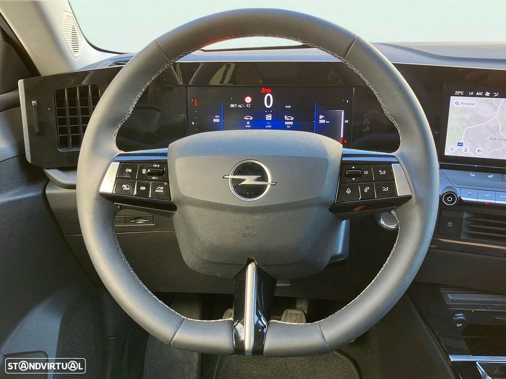 Opel Astra 1.2 T Edition - 12