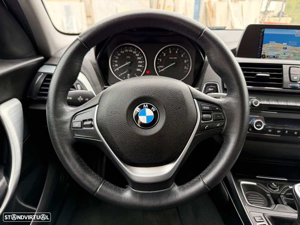 BMW 118 i Sport Line - 16