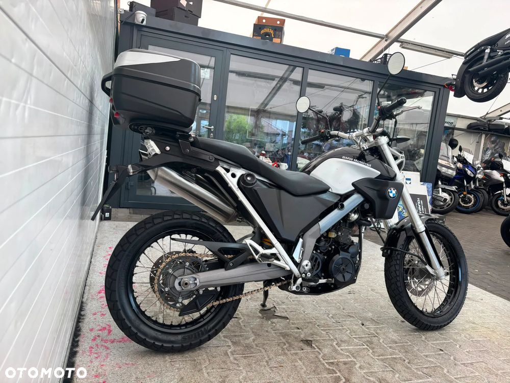 BMW G - 7