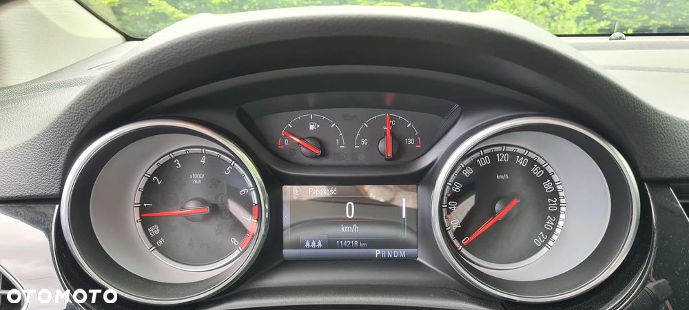 Opel Astra 1.4 T Dynamic S&S - 24