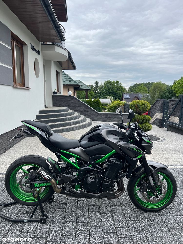 Kawasaki Z 900 - 32