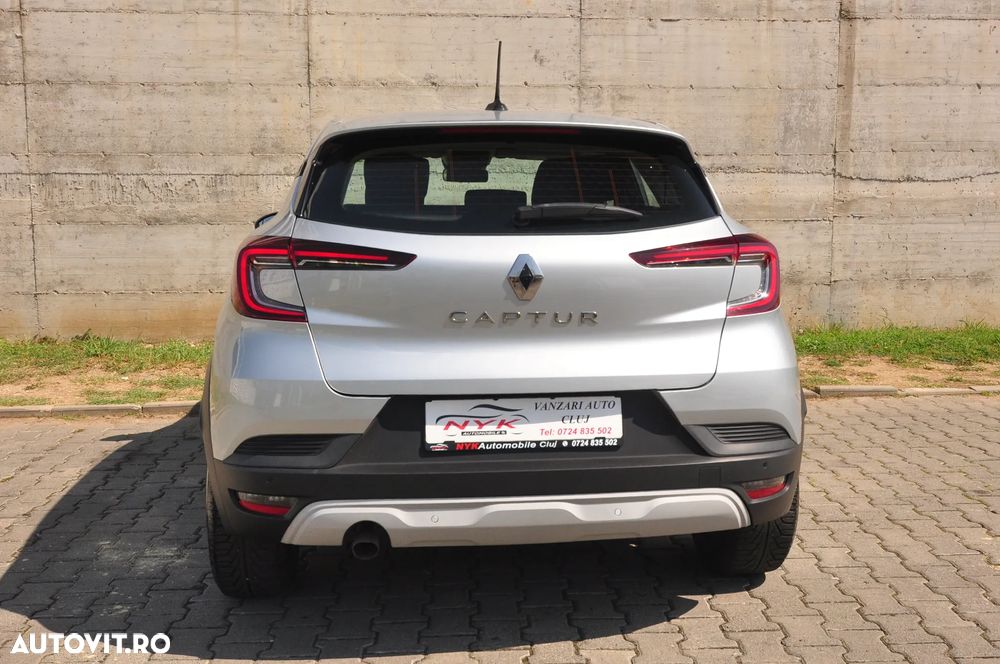 Renault Captur BLUE dCi 115 EDC BUSINESS EDITION - 12