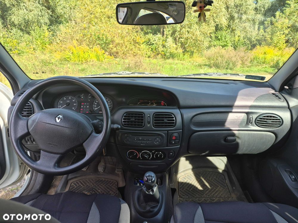 Renault Megane - 7