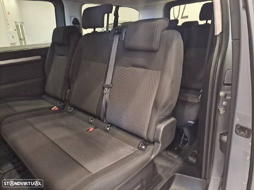 Peugeot Traveller - 10