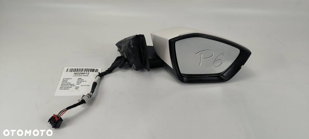 LUSTERKO PRAWE SKODA OCTAVIA IV - 1