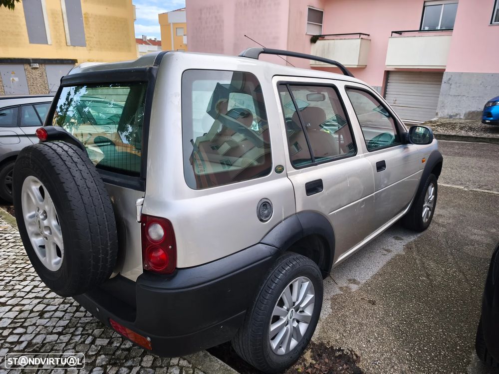 Land Rover Freelander 2.0 di - 3