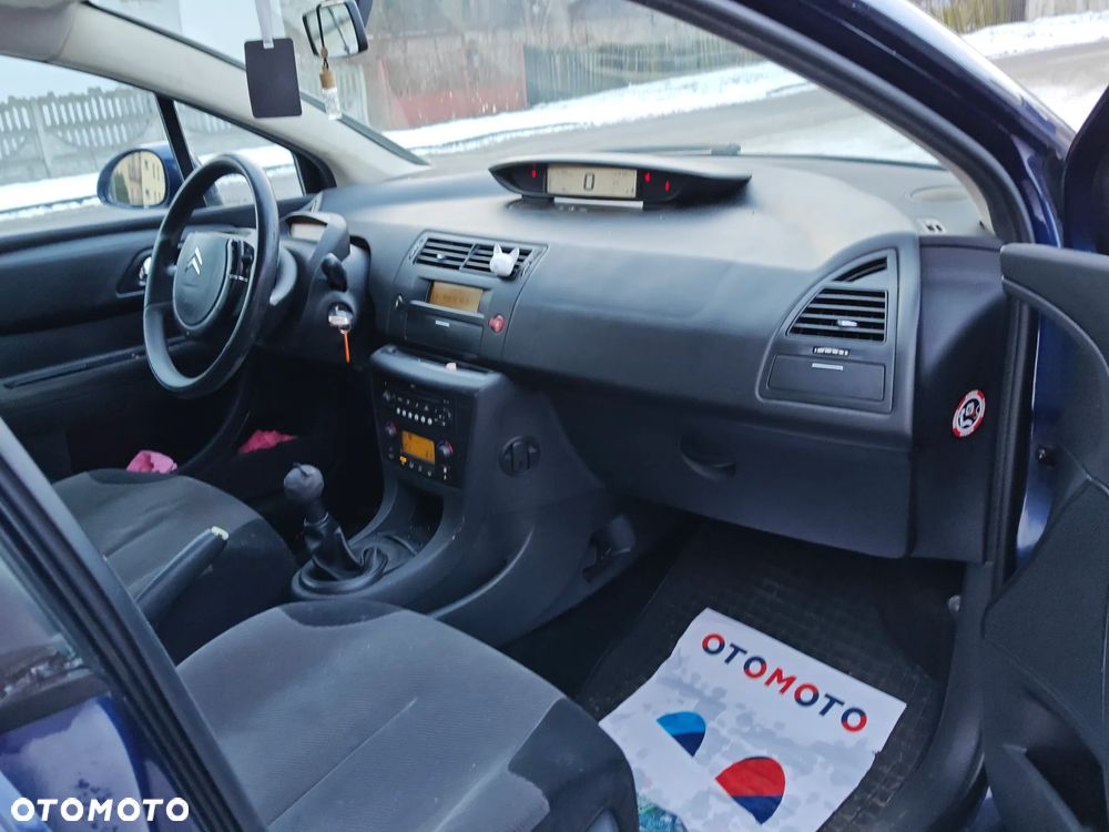 Citroën C4 1.4 16V Impress - 18