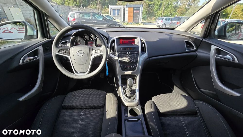 Opel Astra IV 1.6 Essentia - 22