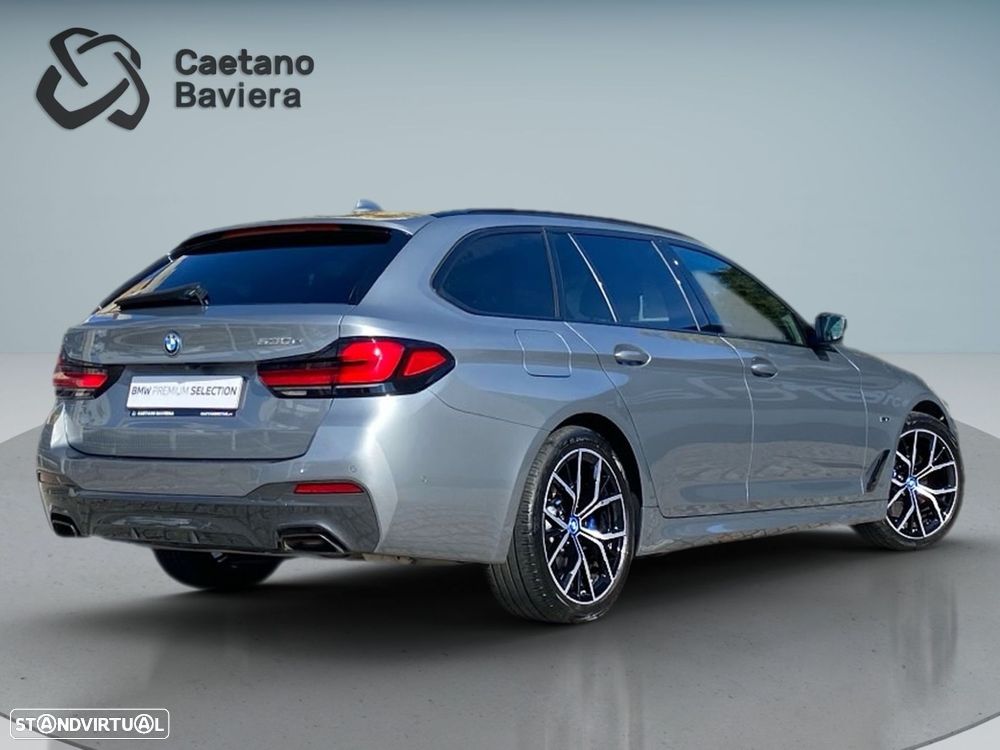 BMW 530 e Pack Desportivo M - 2