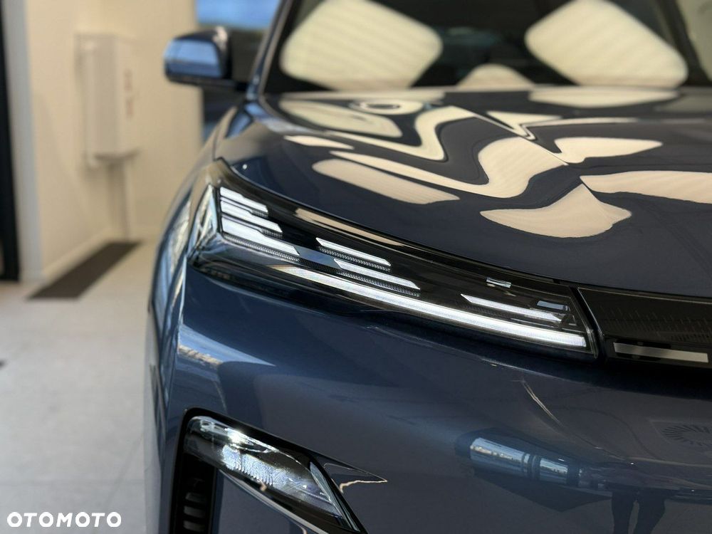 Geely Starray - 4