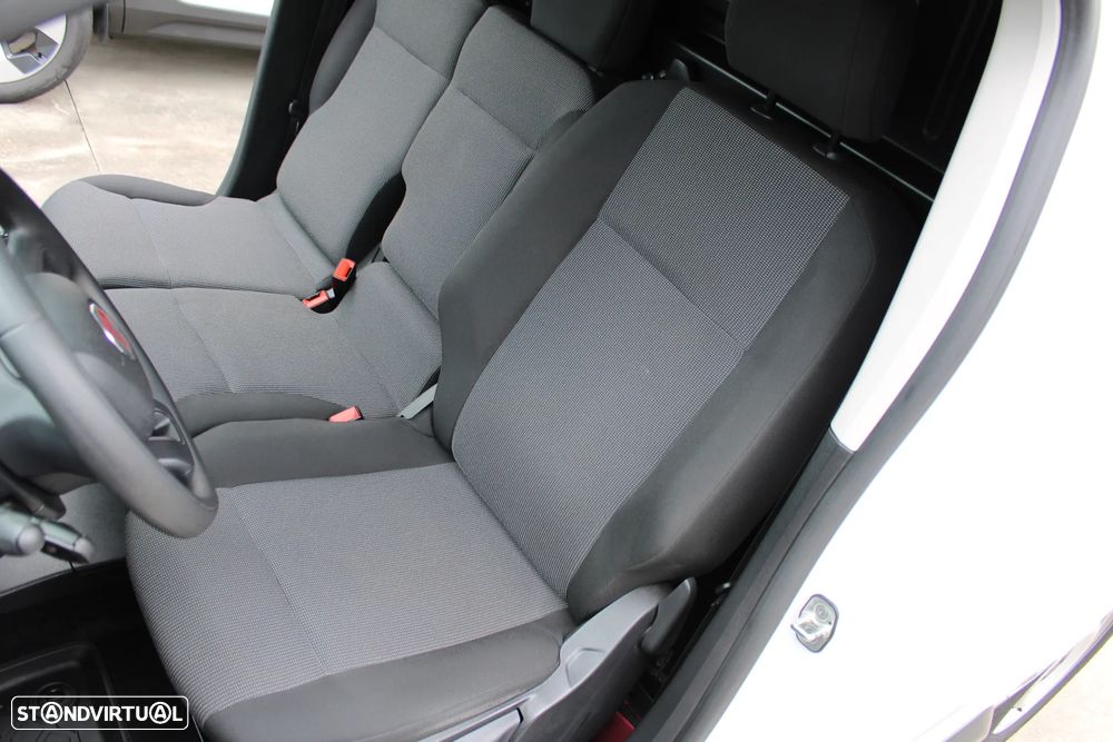 Fiat Doblo - 31