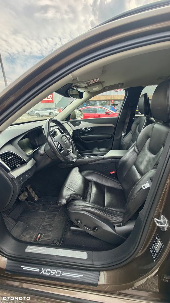 Volvo XC 90 D5 AWD Inscription - 12