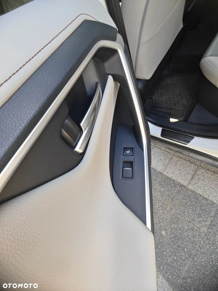 Toyota RAV4 2.5 Hybrid Executive 4x4 - 20