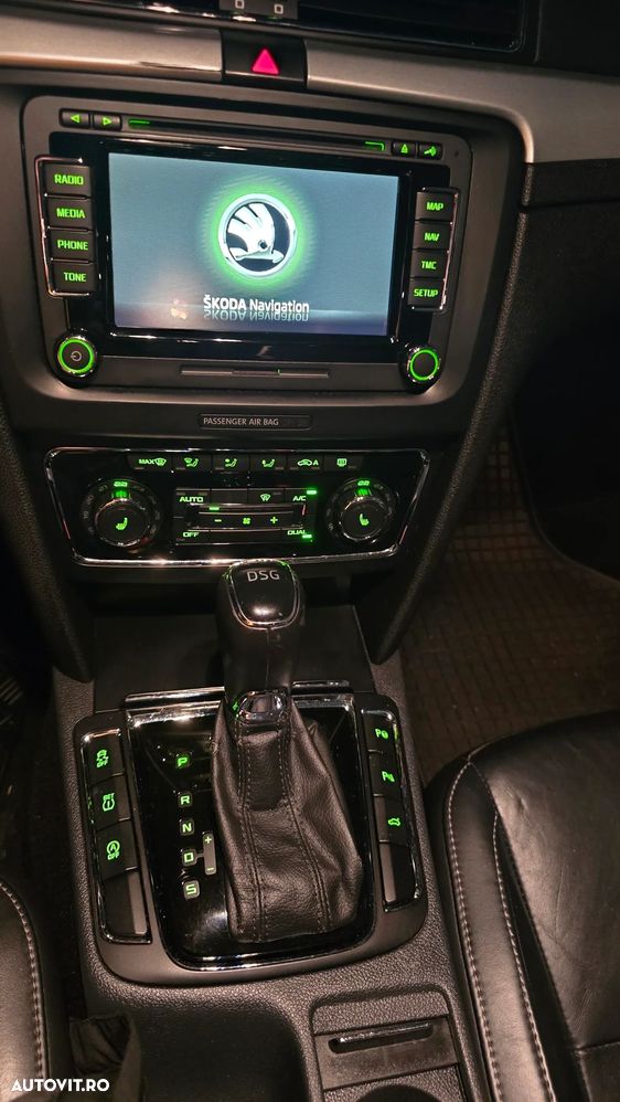 Skoda Superb 2.0 TDI Elegance DSG - 9