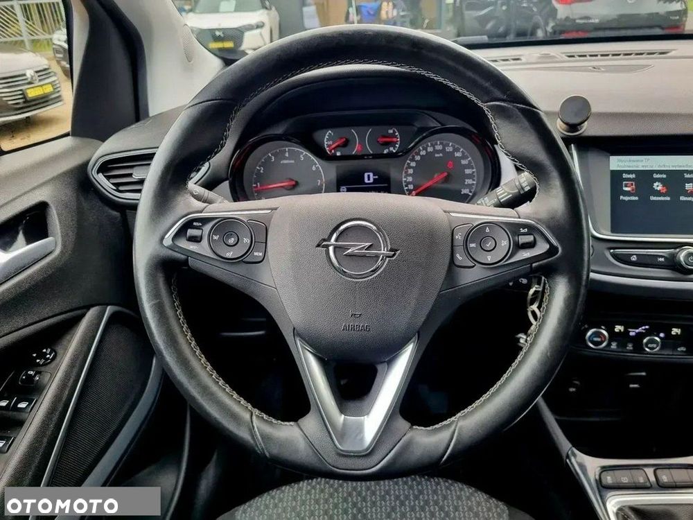 Opel Crossland X - 15