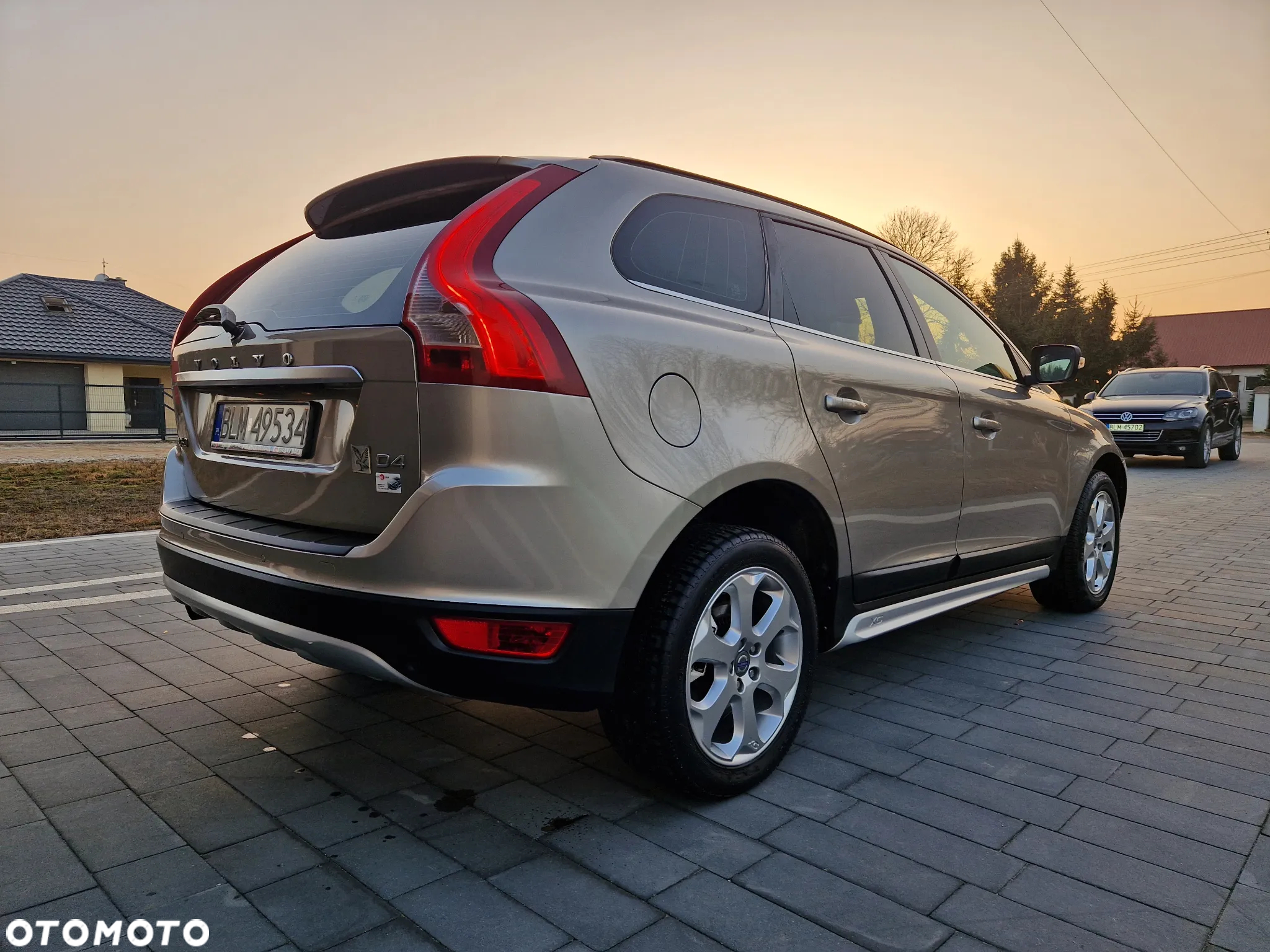Volvo XC 60 D4 Geartronic Momentum - 3
