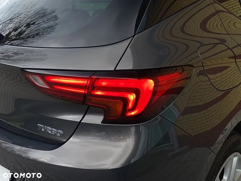 Opel Astra 1.4 Turbo Dynamic - 24