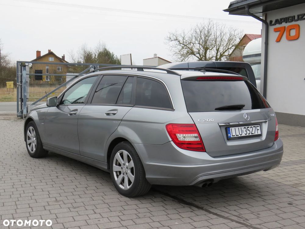 Mercedes-Benz Klasa C 200 CDI DPF BlueEFFICIENCY - 18