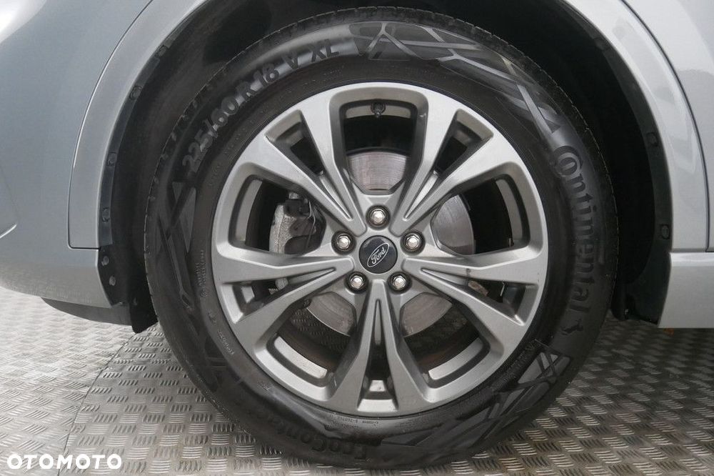 Ford Kuga - 14