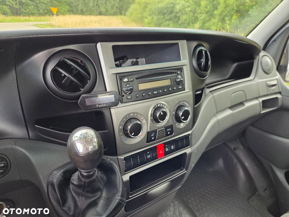 Iveco 35C15 - 33