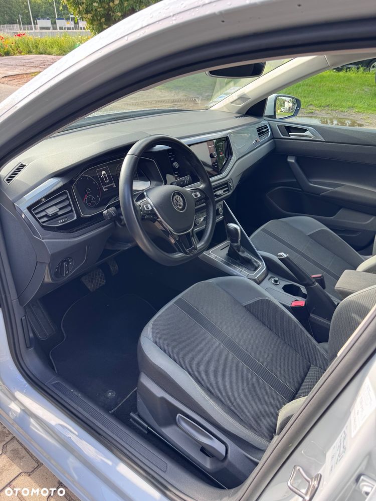 Volkswagen Polo 1.0 TSI DSG Highline - 9