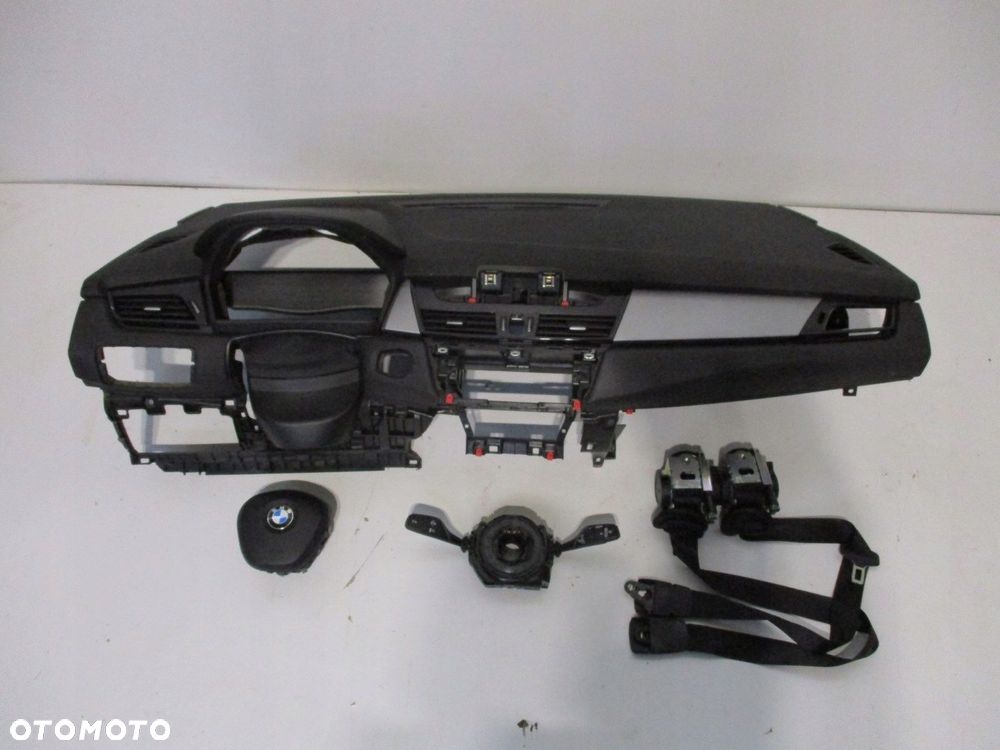 Konsola pulpit deska BMW 2 F45 HEAD UP - 2